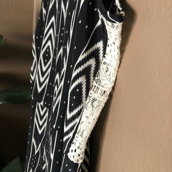 Xhilaration Black & White Patterned Shorts Romper - Picture 4 of 8